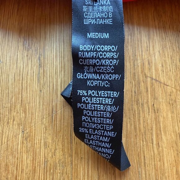 Savage X Fenty Sport Size M Fiesta Red Band It High-Waisted Cycling Biker Shorts - Picture 9 of 12